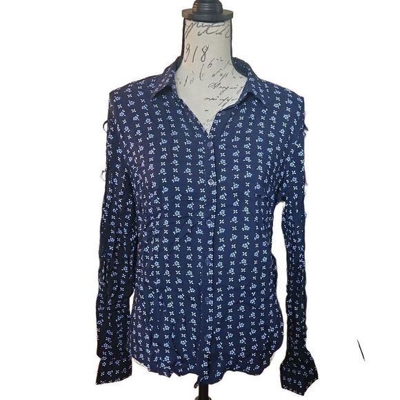 MAURICES Button Down Criss Cross Cut Out Sleeve Top - Picture 1 of 8